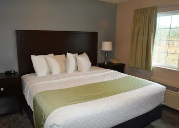 FairBridge Inn & Suites Dupont hotel thumbnail 6