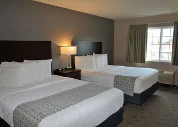 FairBridge Inn & Suites Dupont hotel thumbnail 8