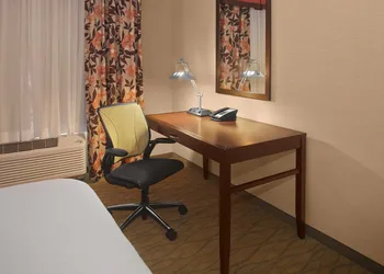 Hilton Garden Inn Akron hotel thumbnail 7