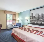 Super 8 by Wyndham Camp Springs/Andrews AFB DC Area hotel detail image 4
