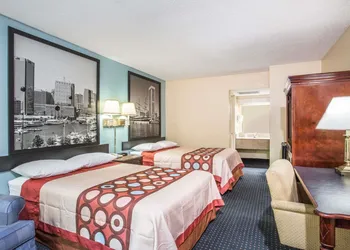Super 8 by Wyndham Camp Springs/Andrews AFB DC Area hotel thumbnail 5