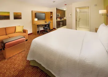 Towneplace Suites Eagle Pass hotel thumbnail 8