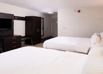 Holiday Inn Express West Cincinnati by IHG hotel thumbnail 7