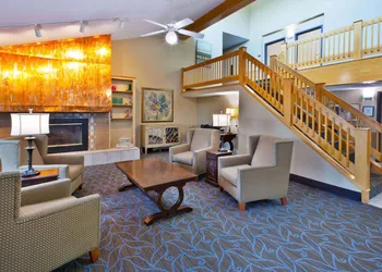 AmericInn by Wyndham Bay City hotel thumbnail 2