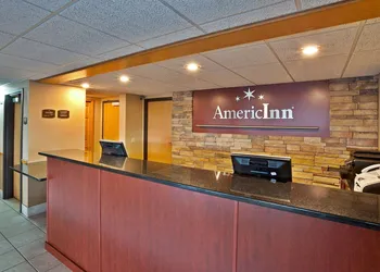 AmericInn by Wyndham Bay City hotel thumbnail 3