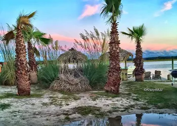 Snug Harbor Marina and Hotel hotel thumbnail 2