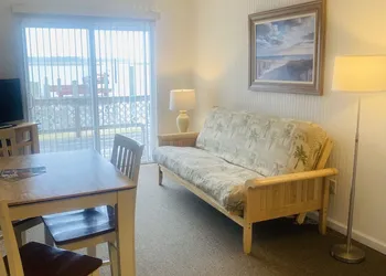 Snug Harbor Marina and Hotel hotel thumbnail 7