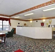 Econo Lodge Inn & Suites Albany North hotel detail image 7