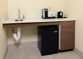 Holiday Inn Express & Suites Raleigh Durham Airport at RTP by IHG hotel thumbnail 7