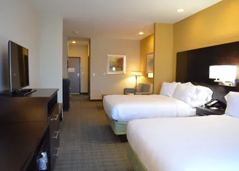Holiday Inn Express & Suites Austin South by IHG hotel thumbnail 3