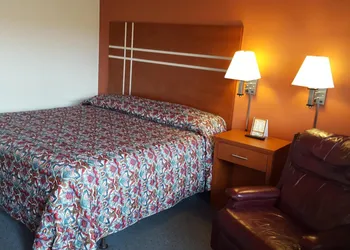 Travelers Lodge Motel Marshall hotel thumbnail 4