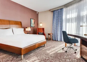 Hilton Garden Inn Alexandria Old Town National Harbor hotel thumbnail 4