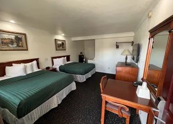 Americas Best Value Inn Hanford hotel thumbnail 7