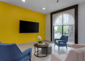 Comfort Suites Mt. Juliet - Nashville Area hotel thumbnail 4