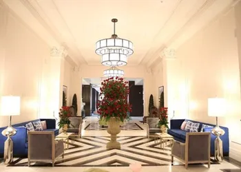 Embassy Suites Louisville Downtown hotel thumbnail 2