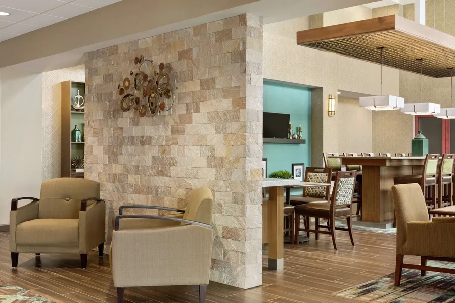 Hampton Inn & Suites Minooka hotel detail image 2