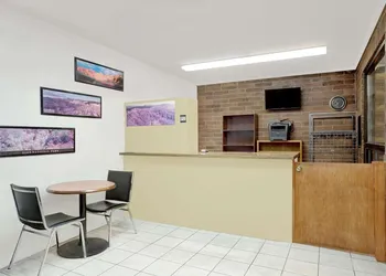 Travelodge by Wyndham Cedar City hotel thumbnail 2