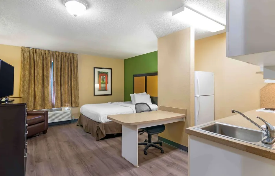 Extended Stay America Suites Kansas City Airport hotel detail image 6