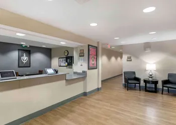 Extended Stay America Suites Kansas City Airport hotel thumbnail 2