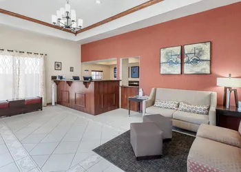 Best Western Desert Winds hotel thumbnail 3