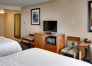 Hampton Inn Chickasha hotel thumbnail 7