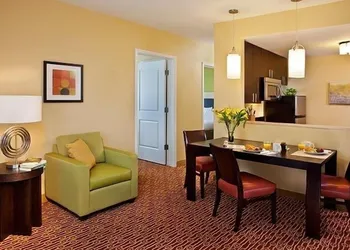 Towneplace Suites by Marriott Aiken Whiskey Road hotel thumbnail 6