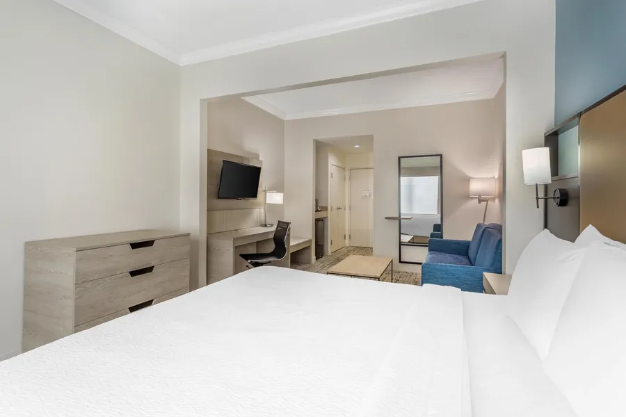 Best Western Plus Airport Inn & Suites hotel detail image 6