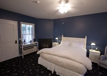 The Inn On First hotel thumbnail 5