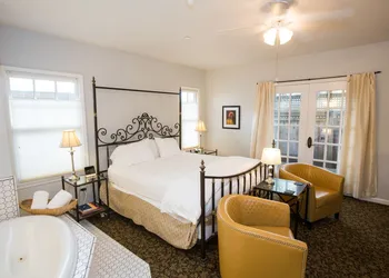 The Inn On First hotel thumbnail 8