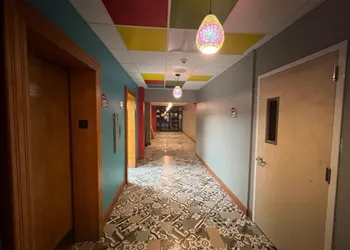 Philly Inn & Suites hotel thumbnail 4