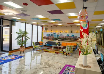 Philly Inn & Suites hotel thumbnail 6