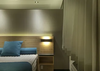 Ramada by Wyndham Laval hotel thumbnail 6
