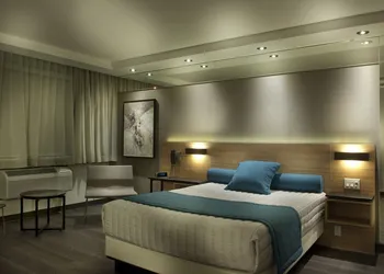 Ramada by Wyndham Laval hotel thumbnail 7