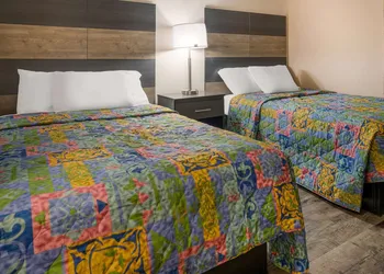 Knights Inn Grand Rapids hotel thumbnail 5
