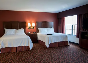Hampton Inn & Suites Aberdeen hotel thumbnail 6