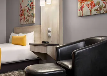 Travelodge by Wyndham Alma hotel thumbnail 8