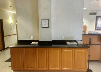 Huntington Beach Inn hotel thumbnail 7