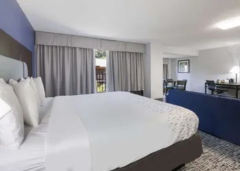 SureStay Plus Hotel by Best Western Gatlinburg hotel thumbnail 6