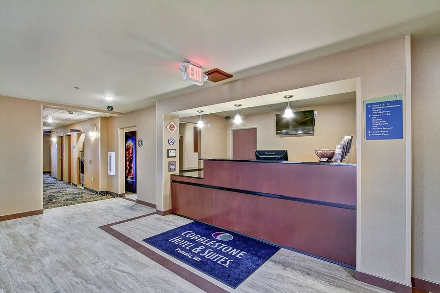 Cobblestone Hotel & Suites – Pulaski/Green Bay hotel detail image 6