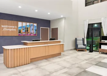 Hampton Inn & Suites Pensacola/I-10 Pine Forest Road hotel thumbnail 7