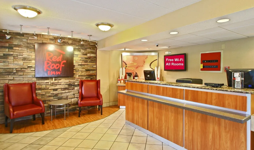 Red Roof Inn Greensboro Coliseum hotel detail image 2