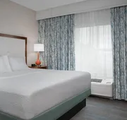 Hampton Inn & Suites Vero Beach Downtown hotel detail image 7