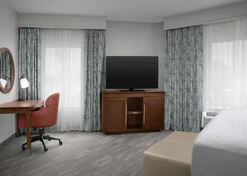 Hampton Inn & Suites Vero Beach Downtown hotel thumbnail 8