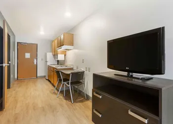 Extended Stay America Select Suites - Phoenix - North hotel thumbnail 8