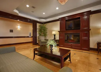 Best Western Plus Manvel Inn & Suites hotel thumbnail 2