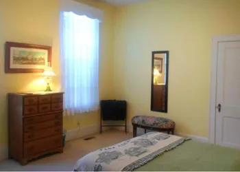 The Teacherage hotel thumbnail 4