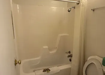 Americas Best Value Inn Wendover hotel thumbnail 8