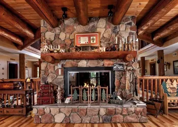 The Lodge at Grant's Trail hotel thumbnail 2