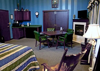 The Lodge at Grant's Trail hotel thumbnail 3