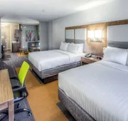 Holiday Inn Express & Suites Cleveland West - Westlake by IHG hotel detail image 7